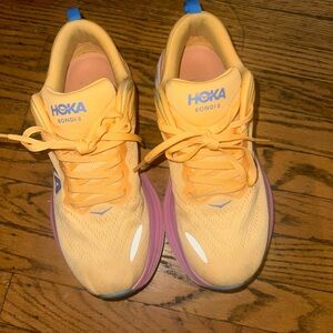 Hoka Bondi 8 Women's Running Shoes - Orange & pink Accents, size 9.